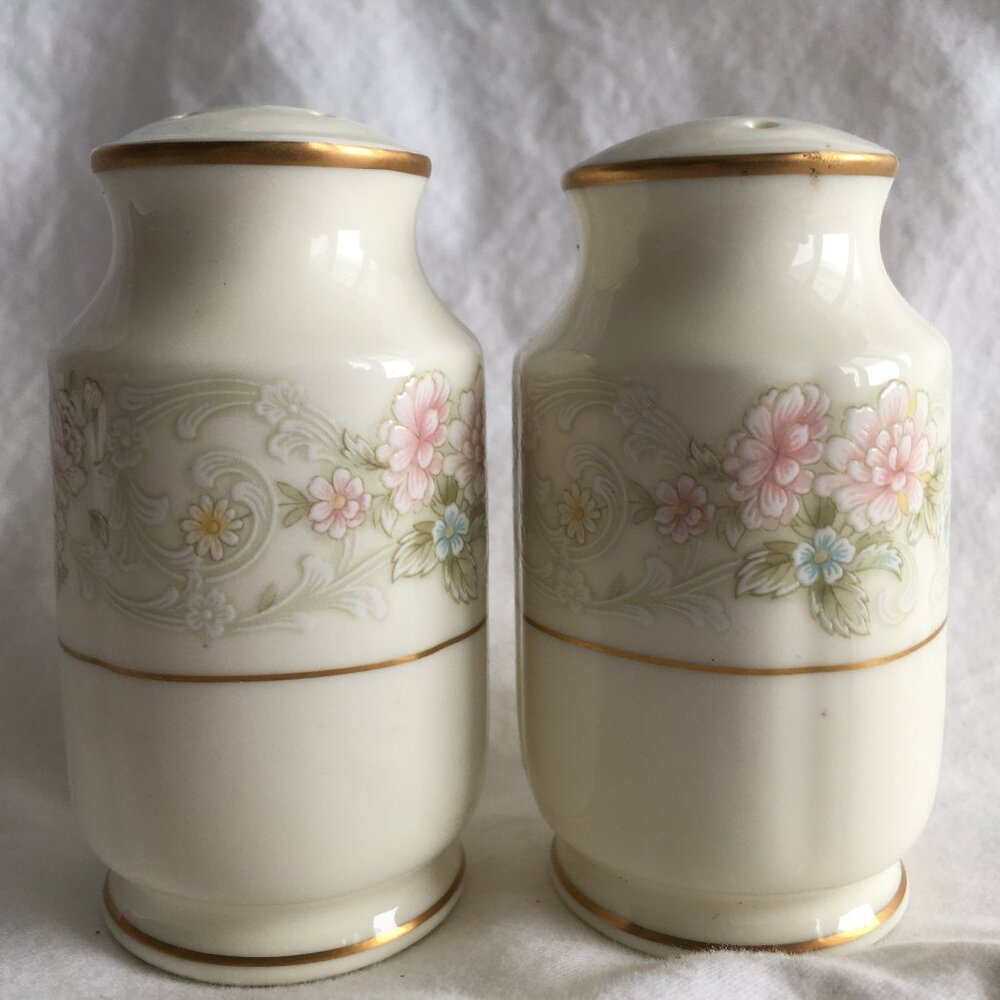 Vintage Noritake "Willowbrook" Salt and Pepper Set